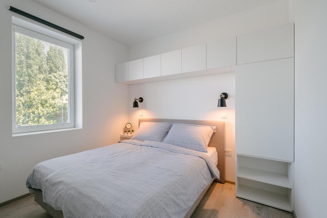 Apartment Fresh - Parking Included Изола Екстериор снимка