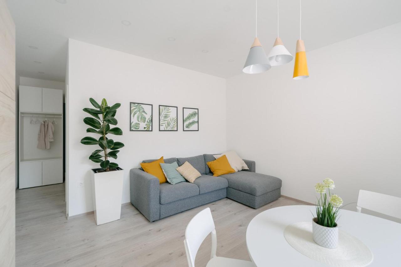 Apartment Fresh - Parking Included Изола Екстериор снимка